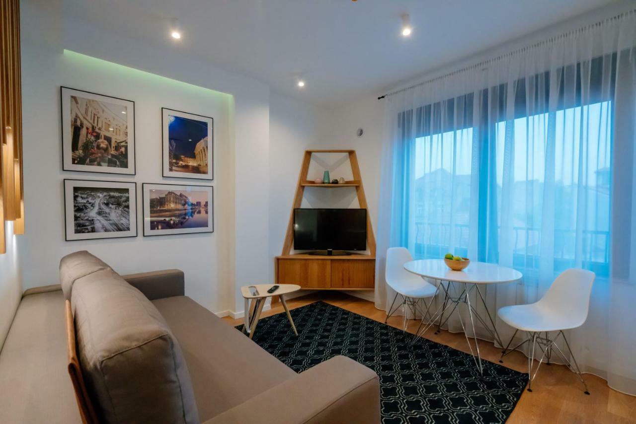 Arbans Cosy Modern Apartment In The City Center Bucureşti Exterior foto